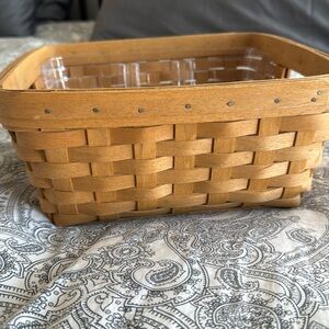Longaberger 2004  Medium Rectangle Organizing Basket